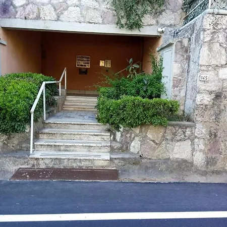 Monolocale Baia Dei Delfini Apartment