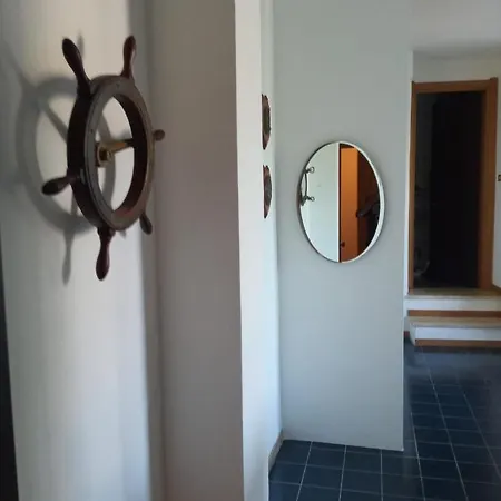 Monolocale Baia Dei Delfini Apartment